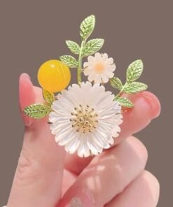 Green Flower brooch