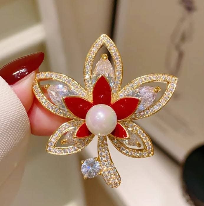 Red leaf brooch