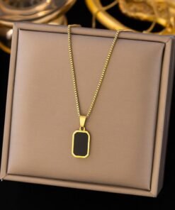 Black Rectangular 18K Gold Necklace NC83