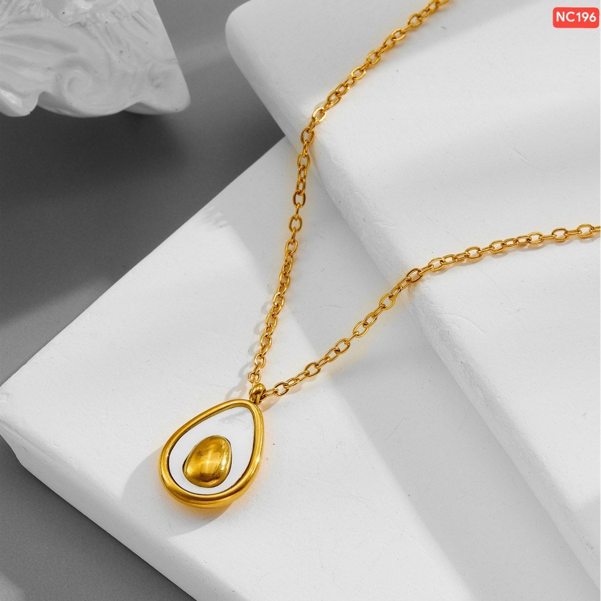 Magic Core Gold Necklace NC196