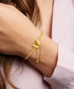 Alternative view of Pochondosoi Special 3 Pearl Floral Design Bracelet